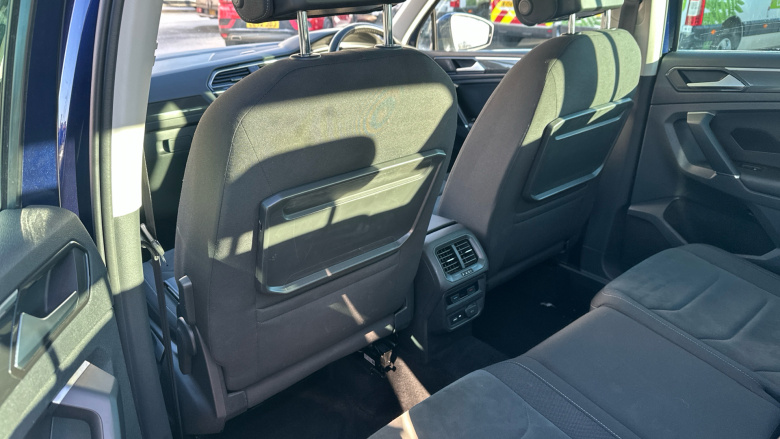 Volkswagen Tiguan 2.0 TDi 150 SEL 5dr Diesel Estate